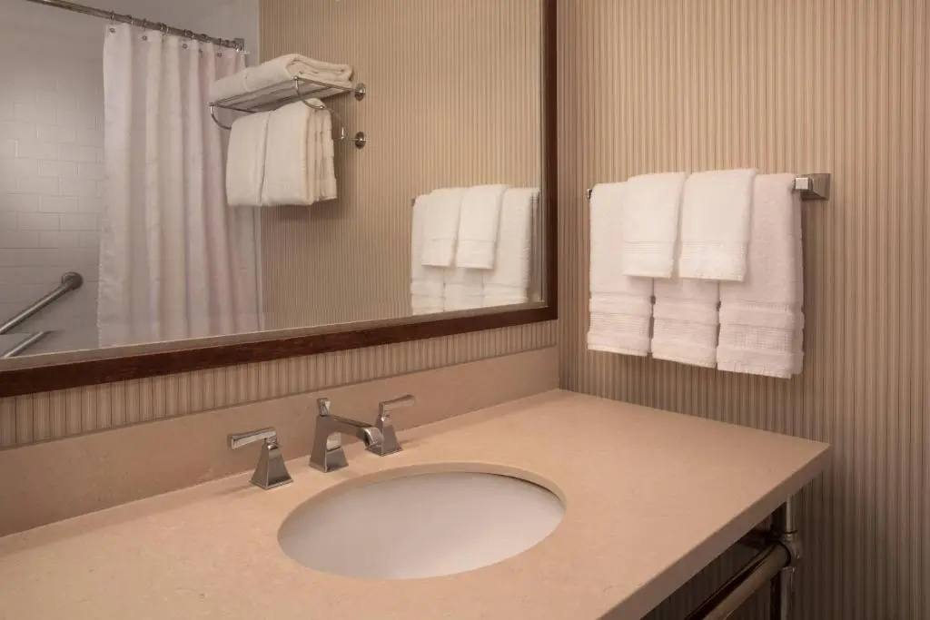 Sheraton Louisville Riverside by Marriott - Chambres