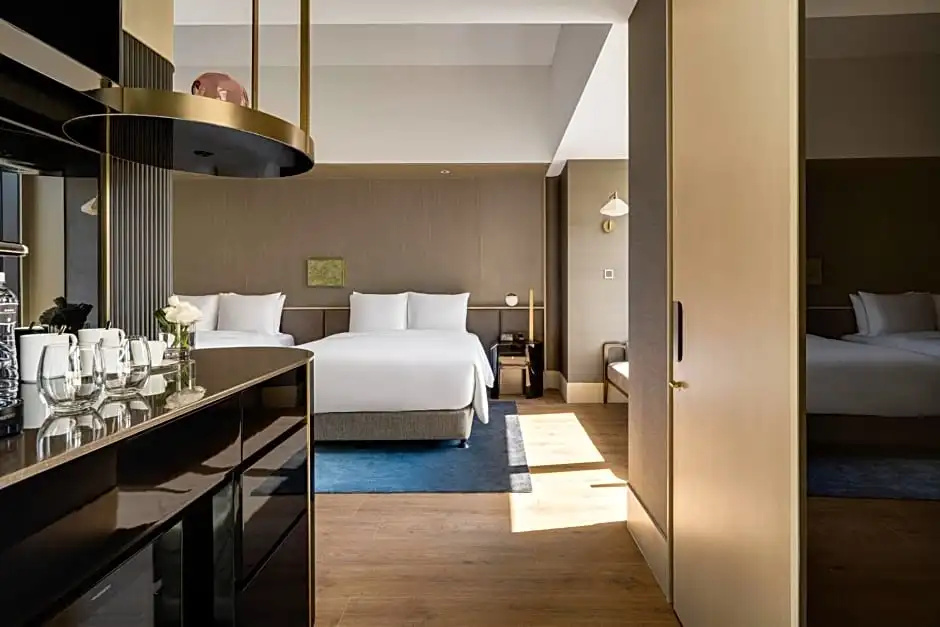 Premium Family room