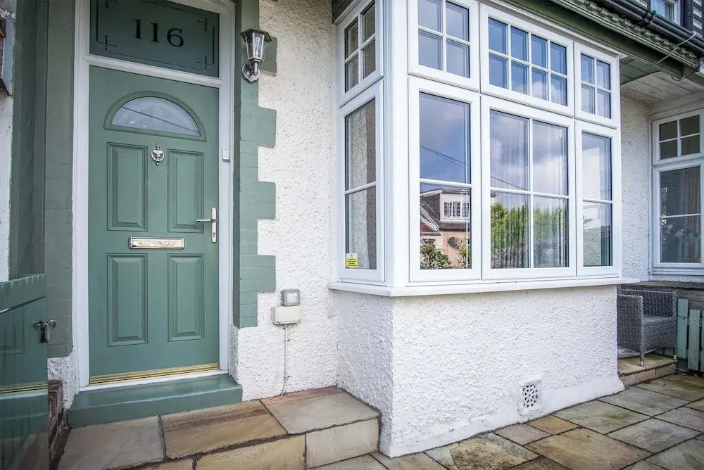 Overland Road 4 Bed House Mumbles