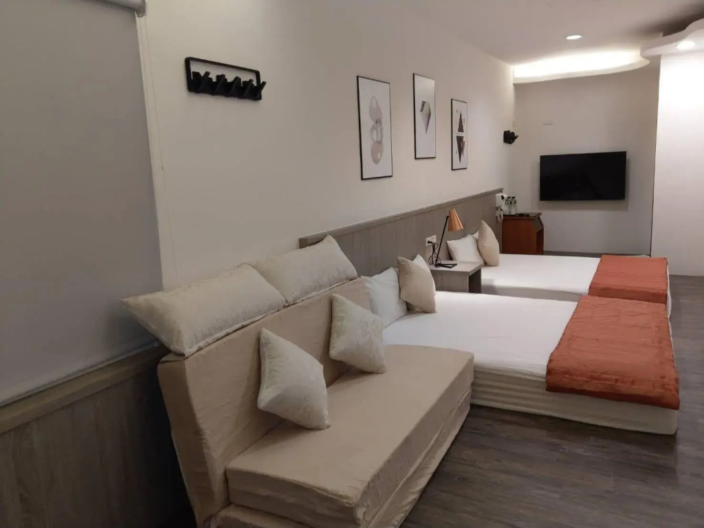 Hotel photo 13