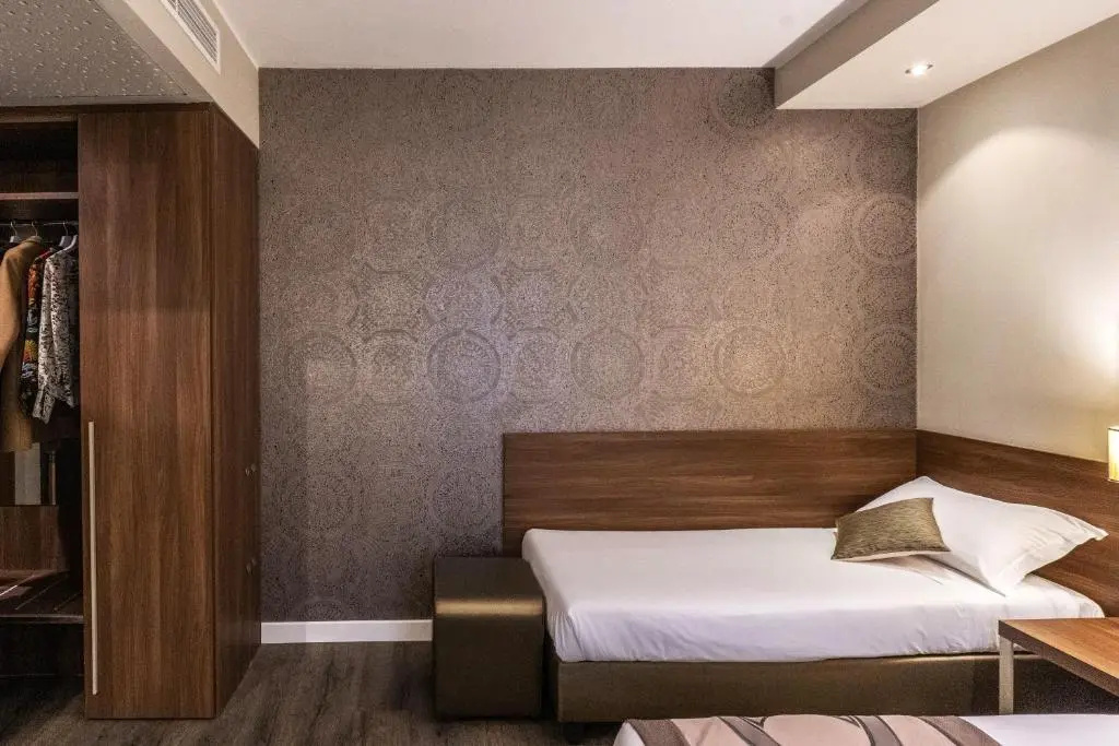 Smart Hotel Holiday - Général