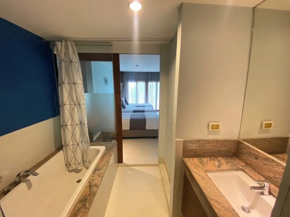 Superior Double room (full double bed)
