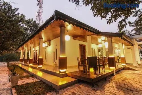 OYO 124 Clove Transit Hotel