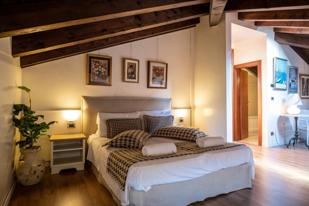 Hotel Villa Sara — 3