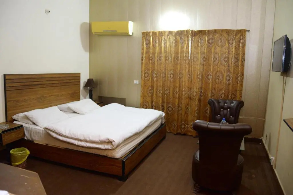 Bedroom
