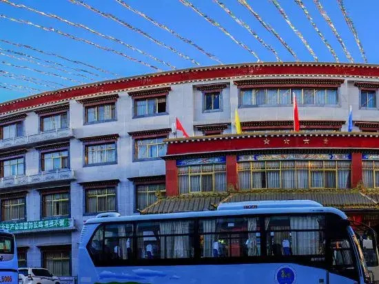 Gangjian Hotel by null