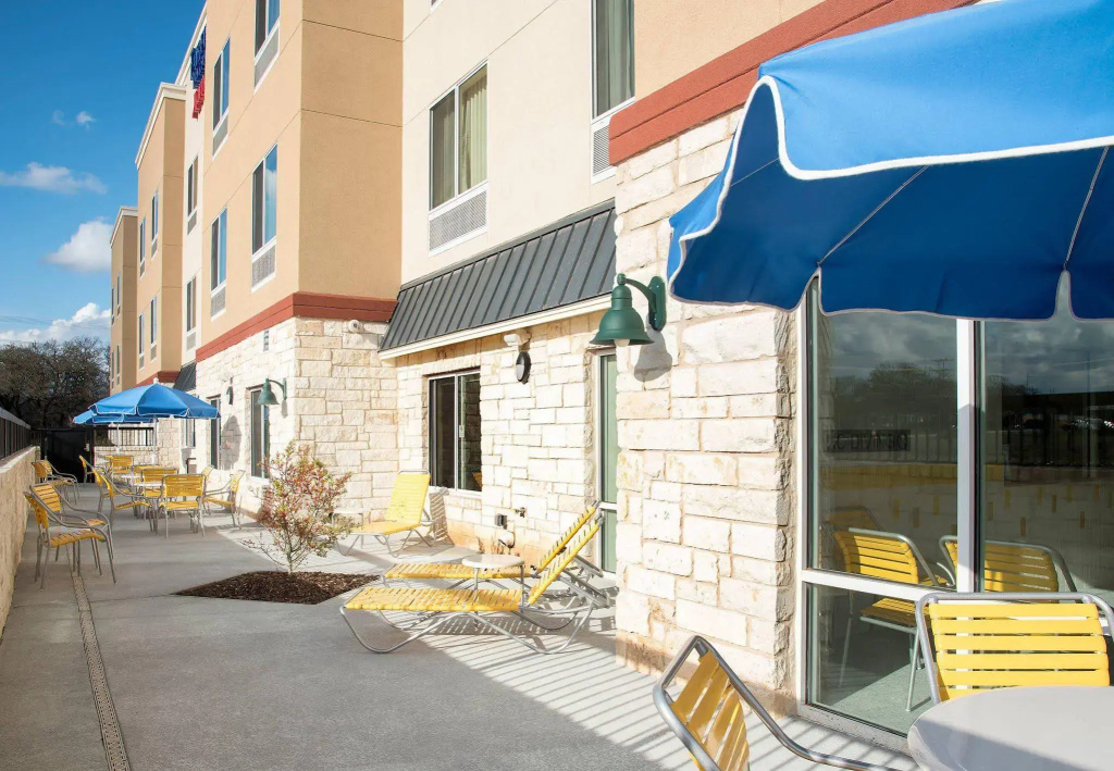 Fairfield Inn & Suites Fredericksburg - Général