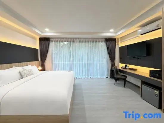 Standard Double room (full double bed)