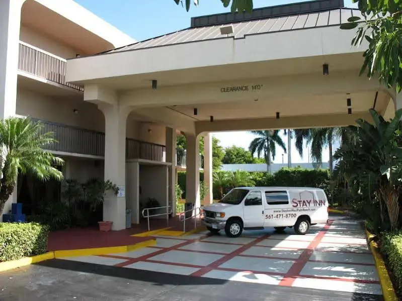 Rodeway Inn West Palm Beach Airport (ex. Stay Inn West Palm Beach)