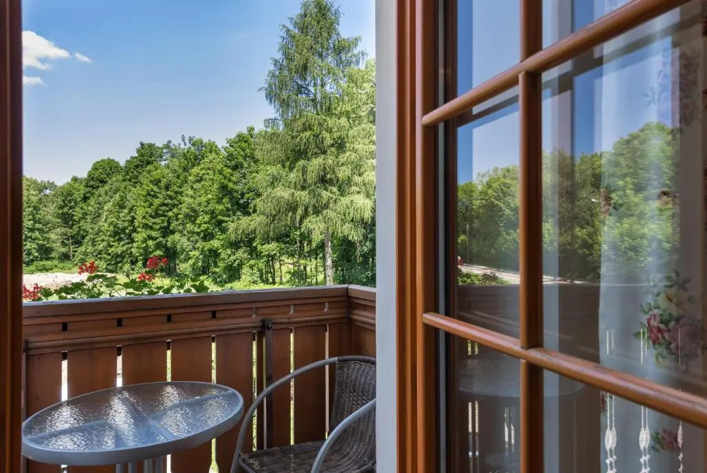 Superior Double room with balcony (full double bed)