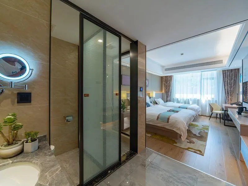 Standard Family room