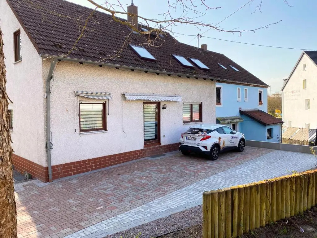 Apartments Rhona III und IV Neunkirchen City