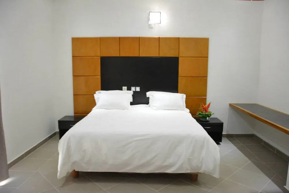 Conciergerie Hotels Limaniya