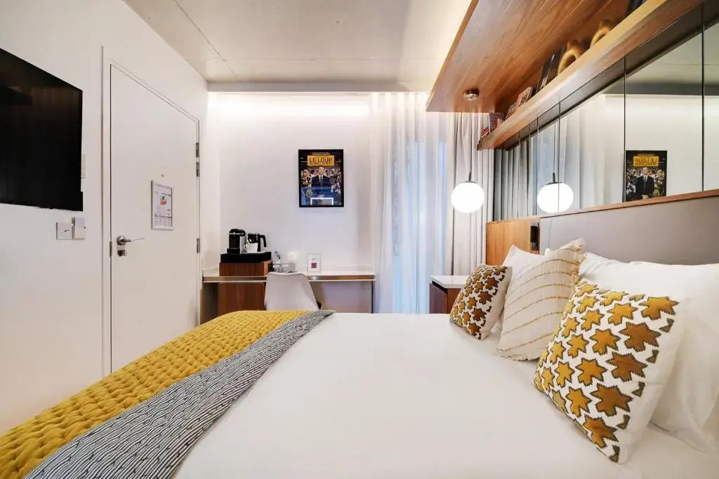 Standard Double room (full double bed)