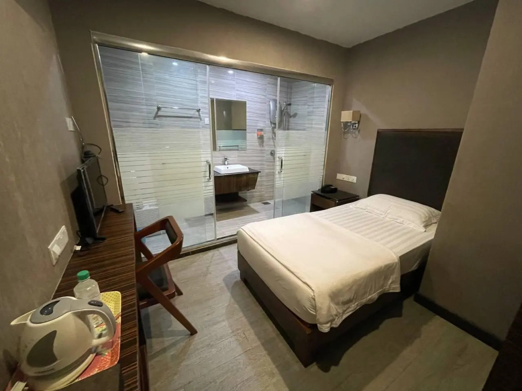 Fan Holiday Hotel By Glex - Chambres