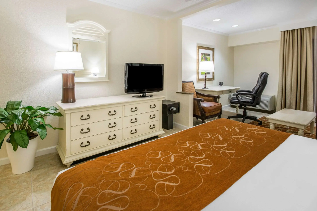 Comfort Suites Paradise Island - Général