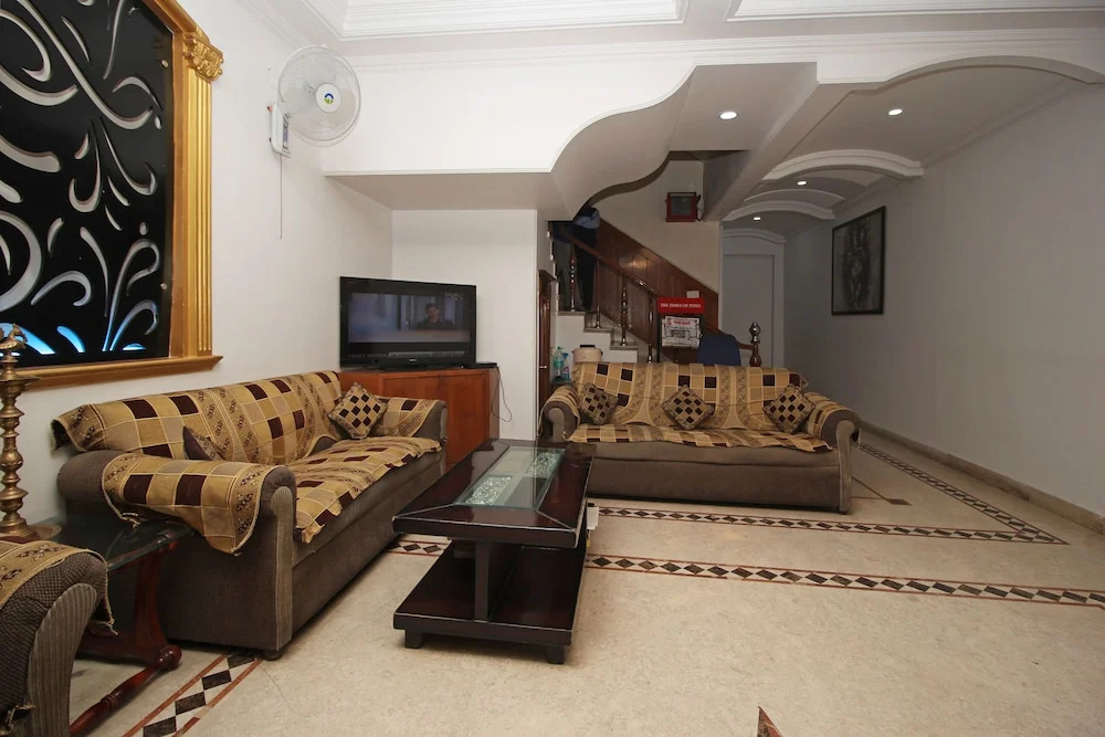 OYO 8505 Hotel Ashu Palace - Général