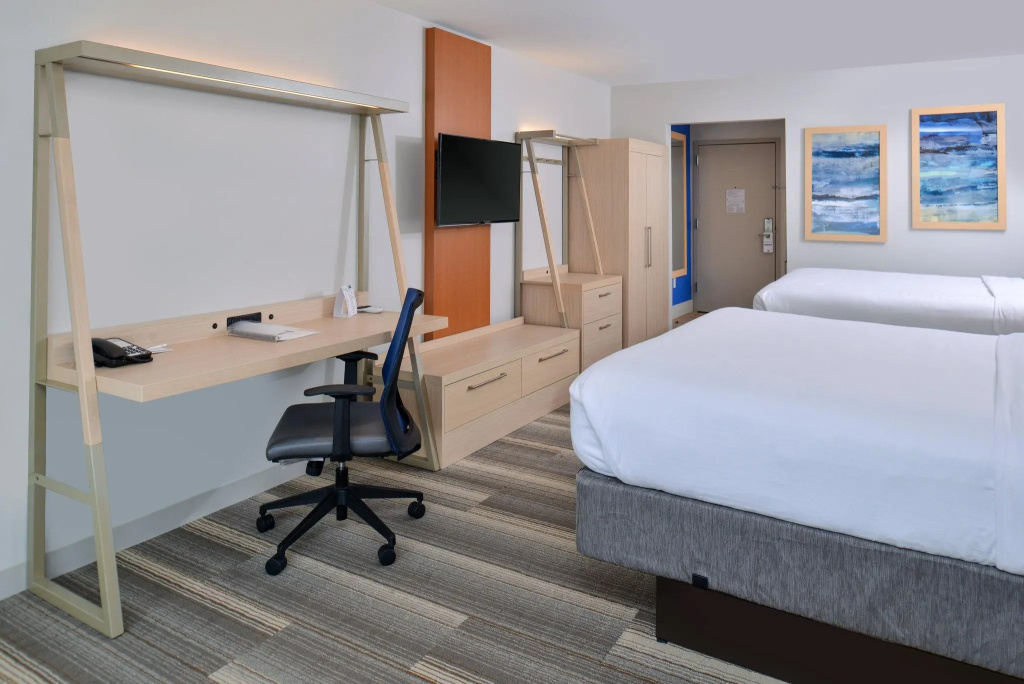 Holiday Inn Express & Suites Farmington Hills - Detroit by IHG - Chambres