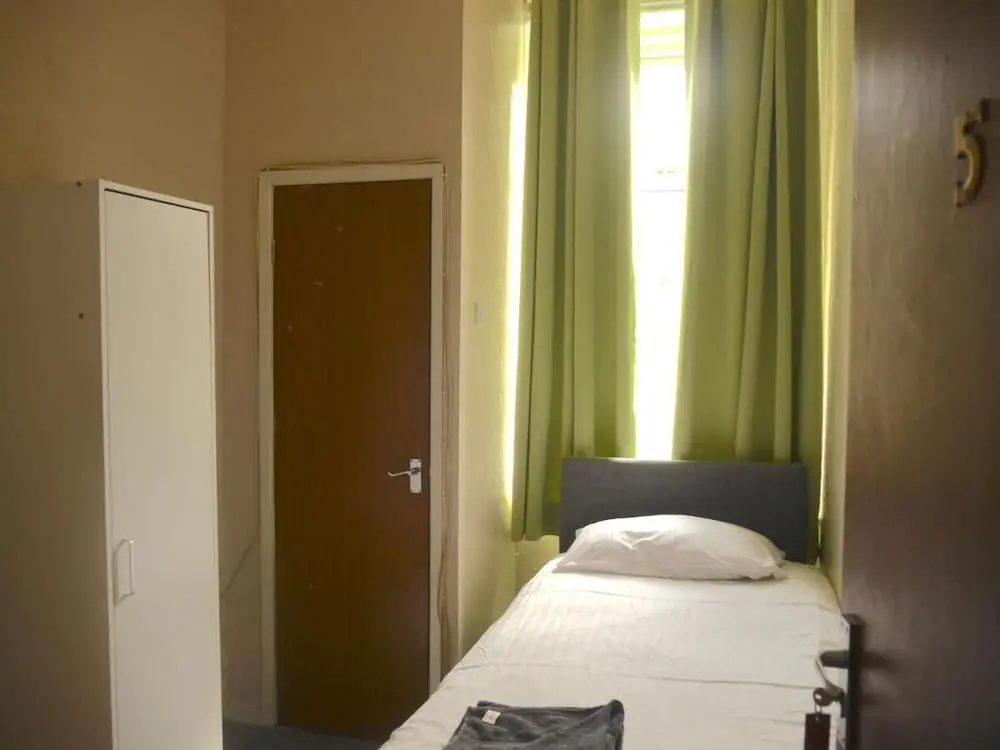 Comfort Single room (single bed)