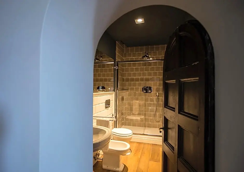 Standard Double room with balcony (full double bed)