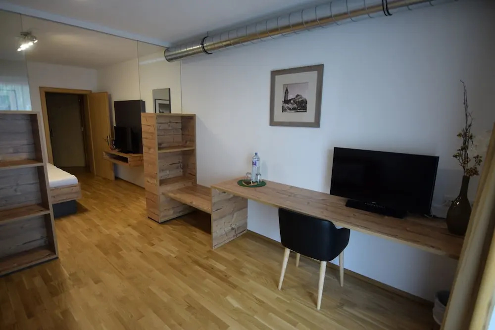 Standard Double Family room (full double bed)