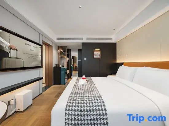Standard Double room with garden view (full double bed)