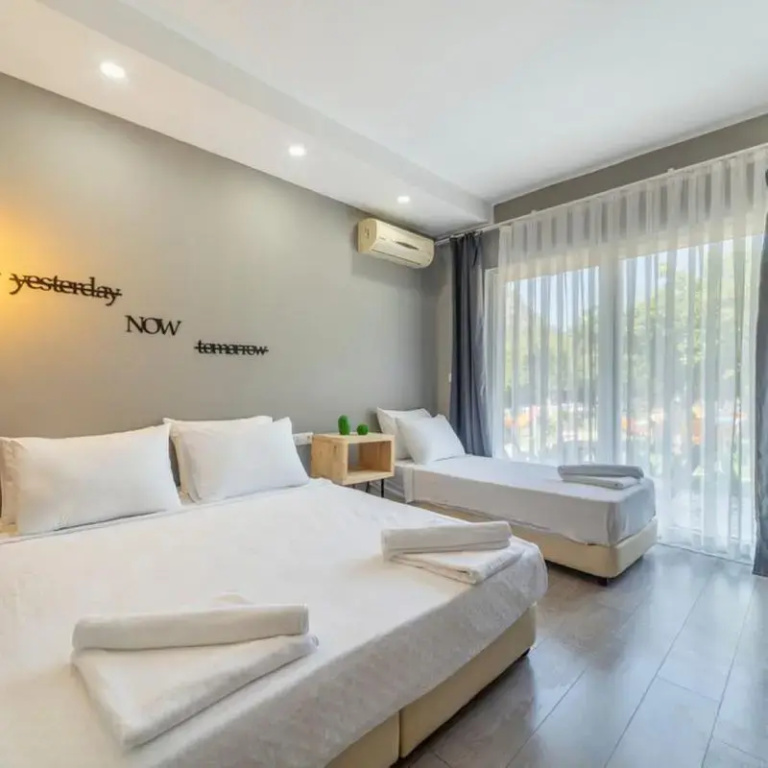 Standard Family room