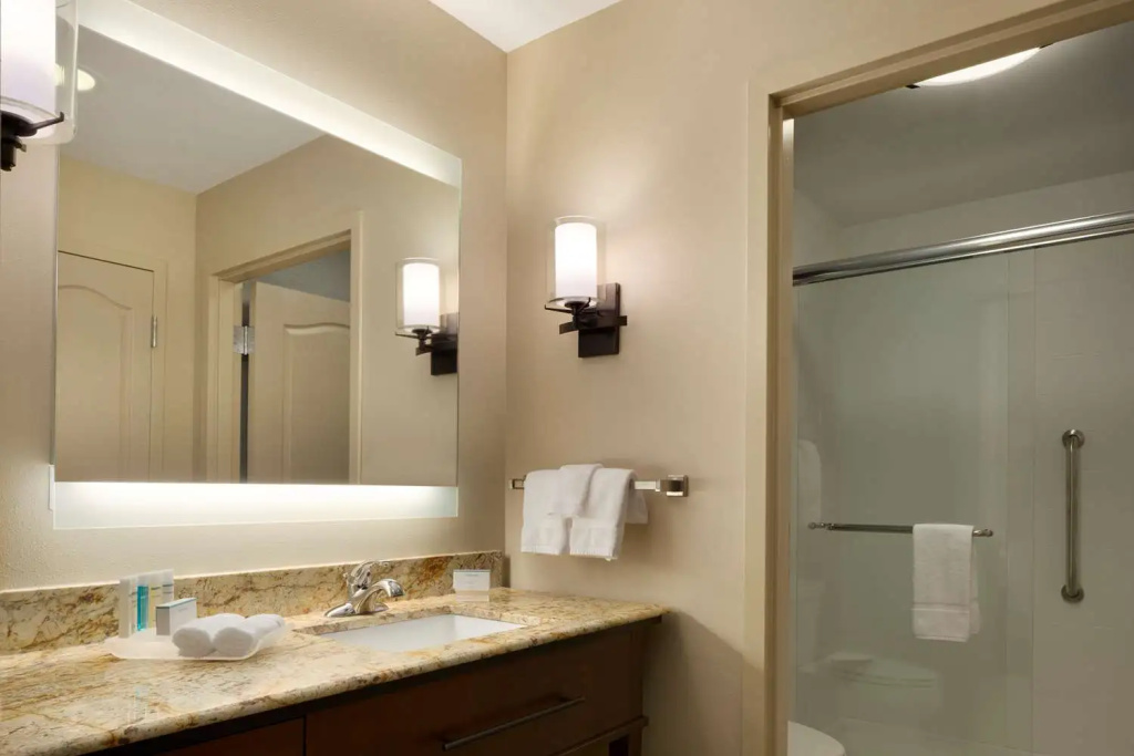Homewood Suites by Hilton Kalamazoo-Portage - Chambres