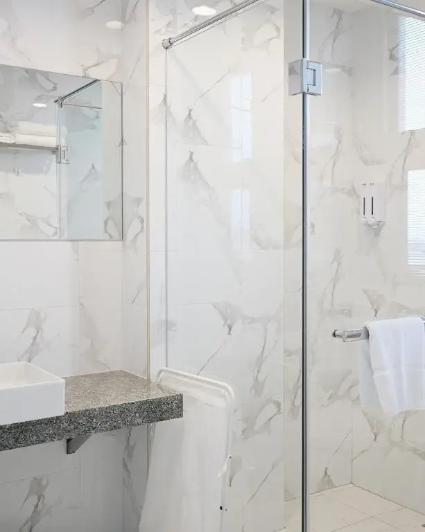 Standard Double room with balcony (full double bed)