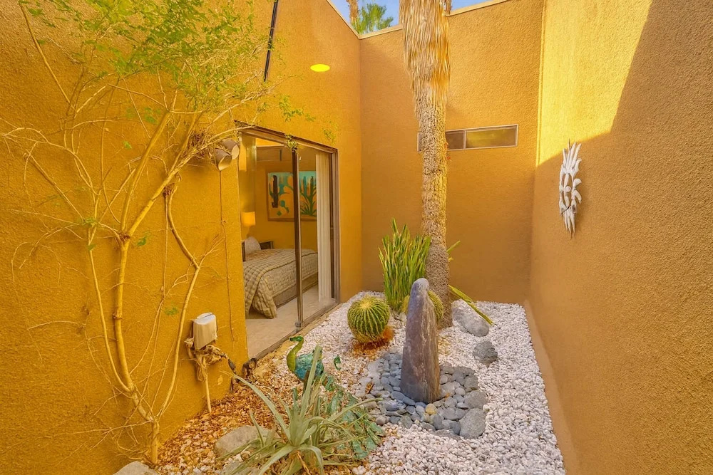 Modern Luxury at Ironwood Country Club Palm Desert