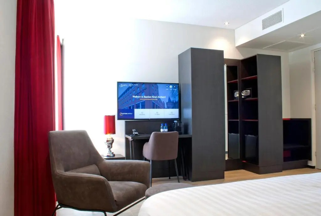 Deluxe Double room (full double bed)