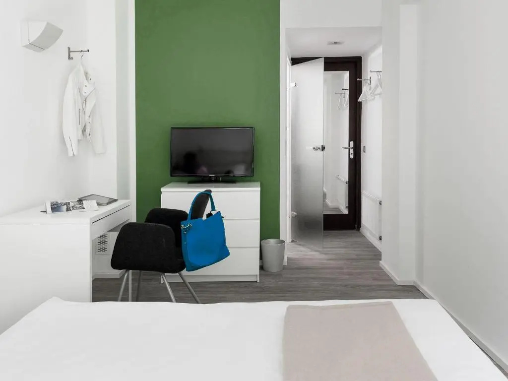 Comfort Double room (full double bed)