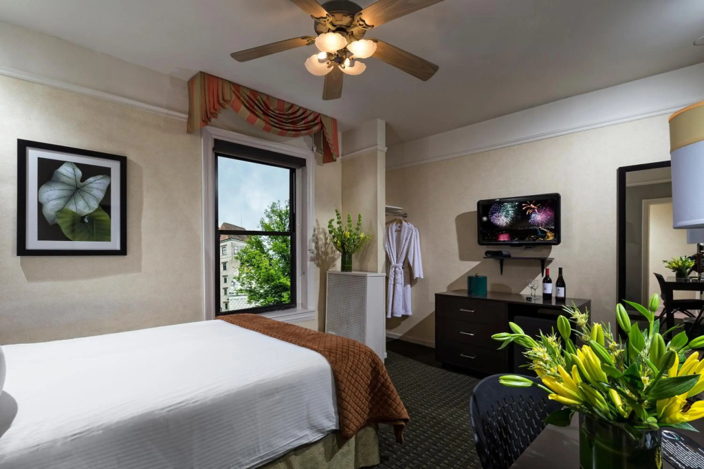 Hotel photo 11