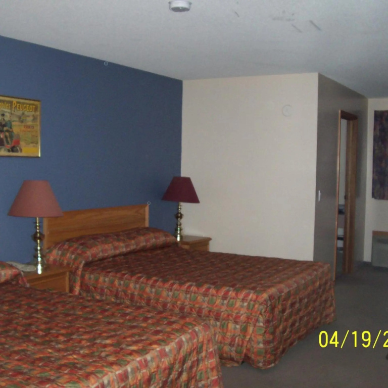 Model A Inn — 5