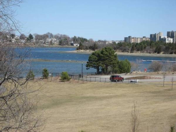 Beach & Waterfront