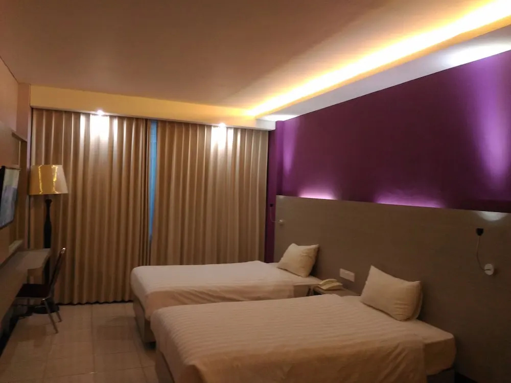 Hotel Kharisma - Chambres