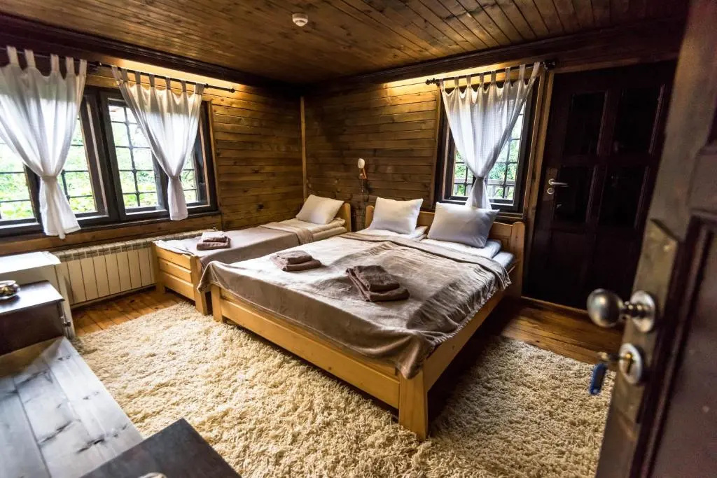 Standard Triple room with balcony