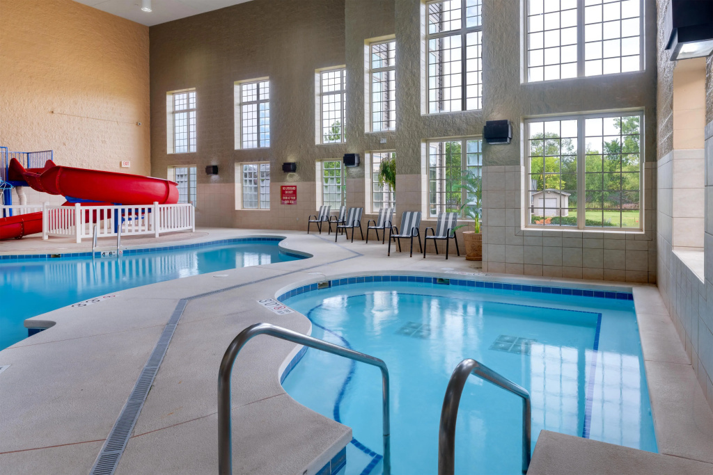 Best Western Premier Bridgewood Resort Hotel - 4