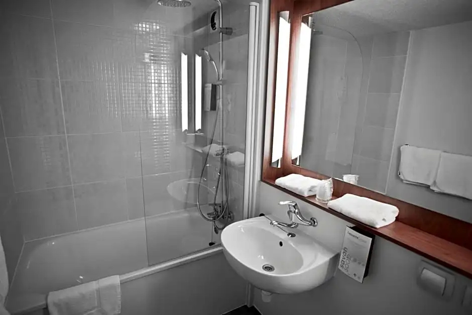 Hotel Campanile Grasse - Chateauneuf - Chambres