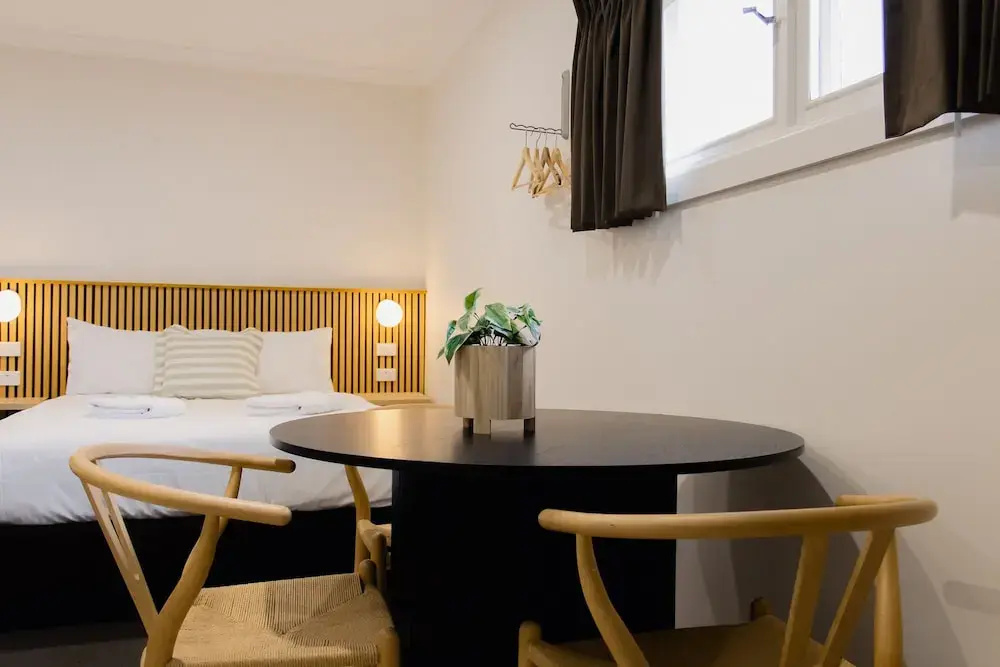 1 Bedroom Deluxe Double room (full double bed)
