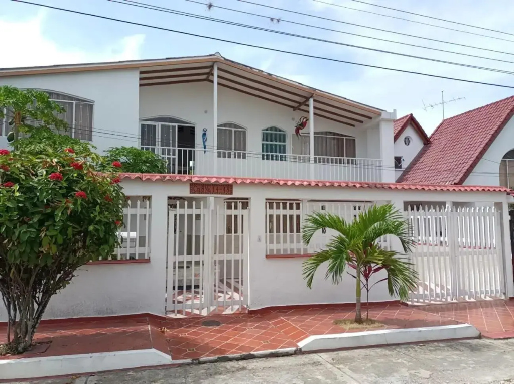 Hermosa y espaciosa casa familiar en Anapoima