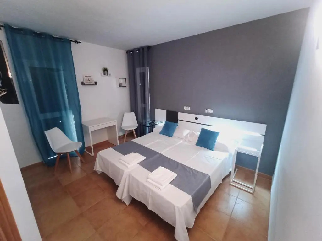 Economy room