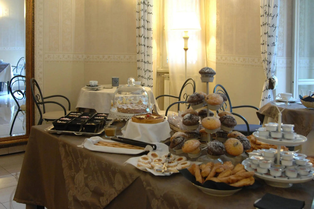 Hotel photo 10