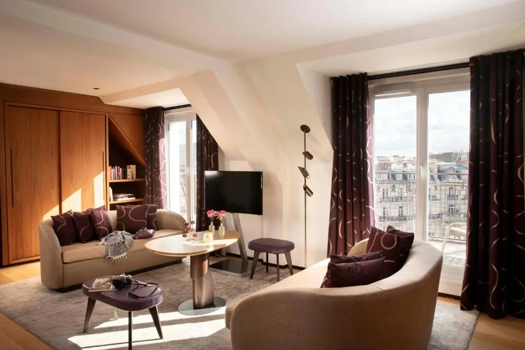 Hotel Maison FL 84