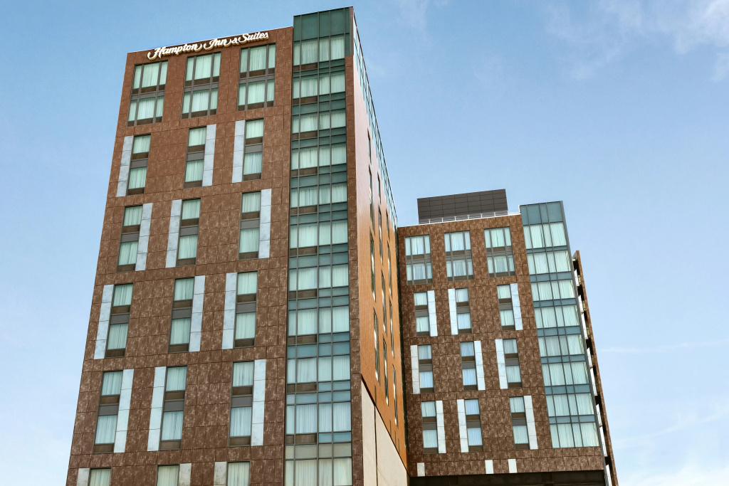 Hampton Inn & Suites Washington DC-Navy Yard