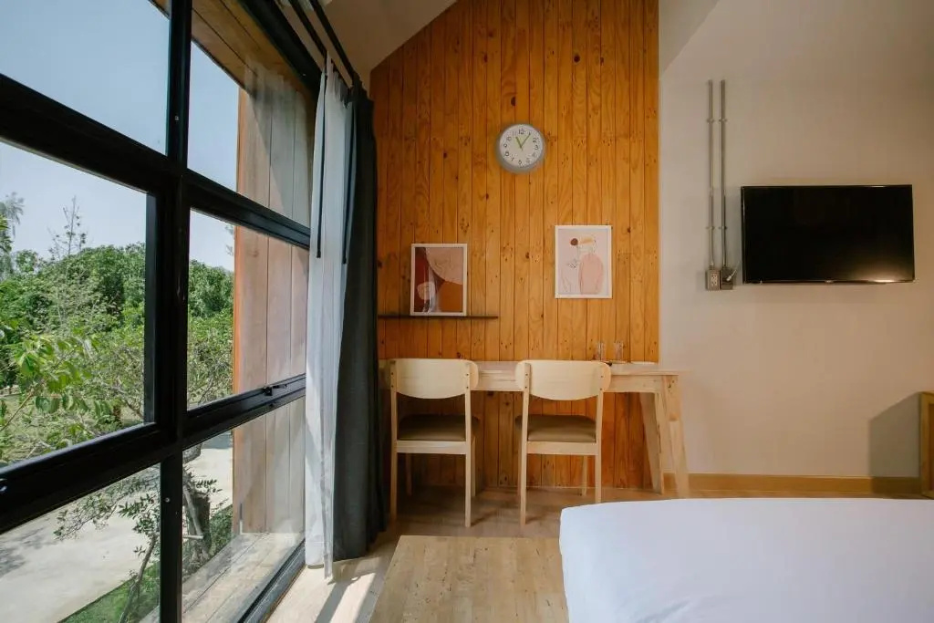 Standard Double room (full double bed)