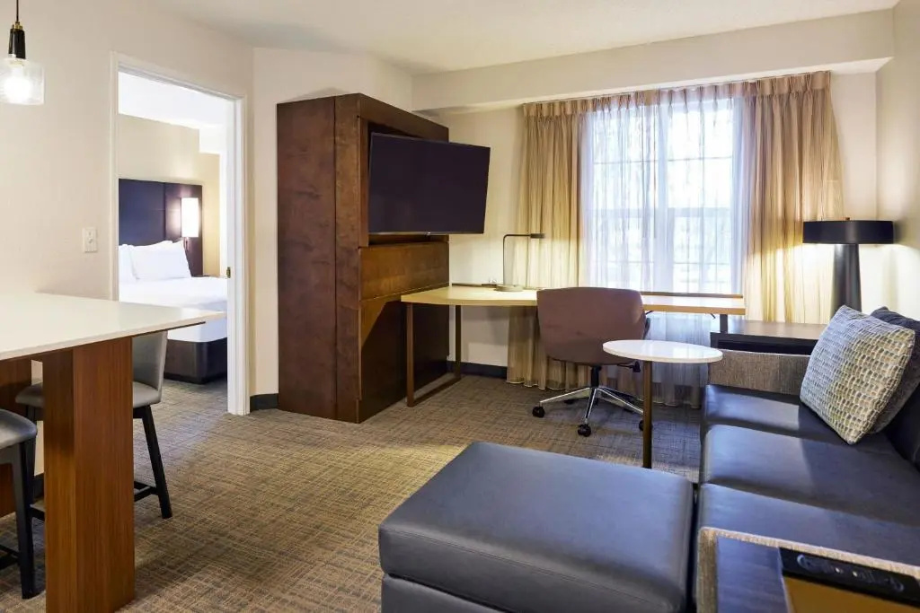 1 Bedroom Double Suite (full double bed)