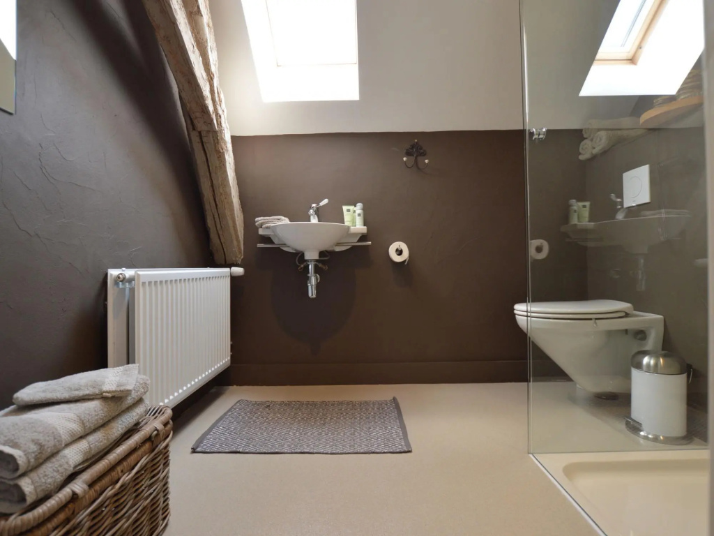 Quaint Holiday Home in Alphen-chaam With Jacuzzi - фото 8