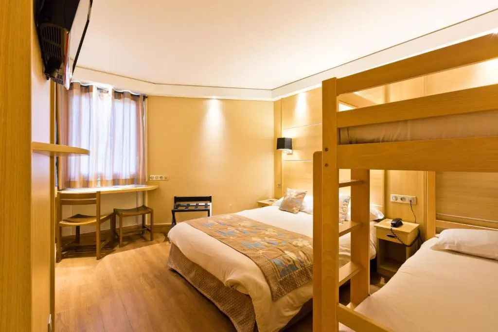 ibis Styles Annecy Le Vieux - Chambres