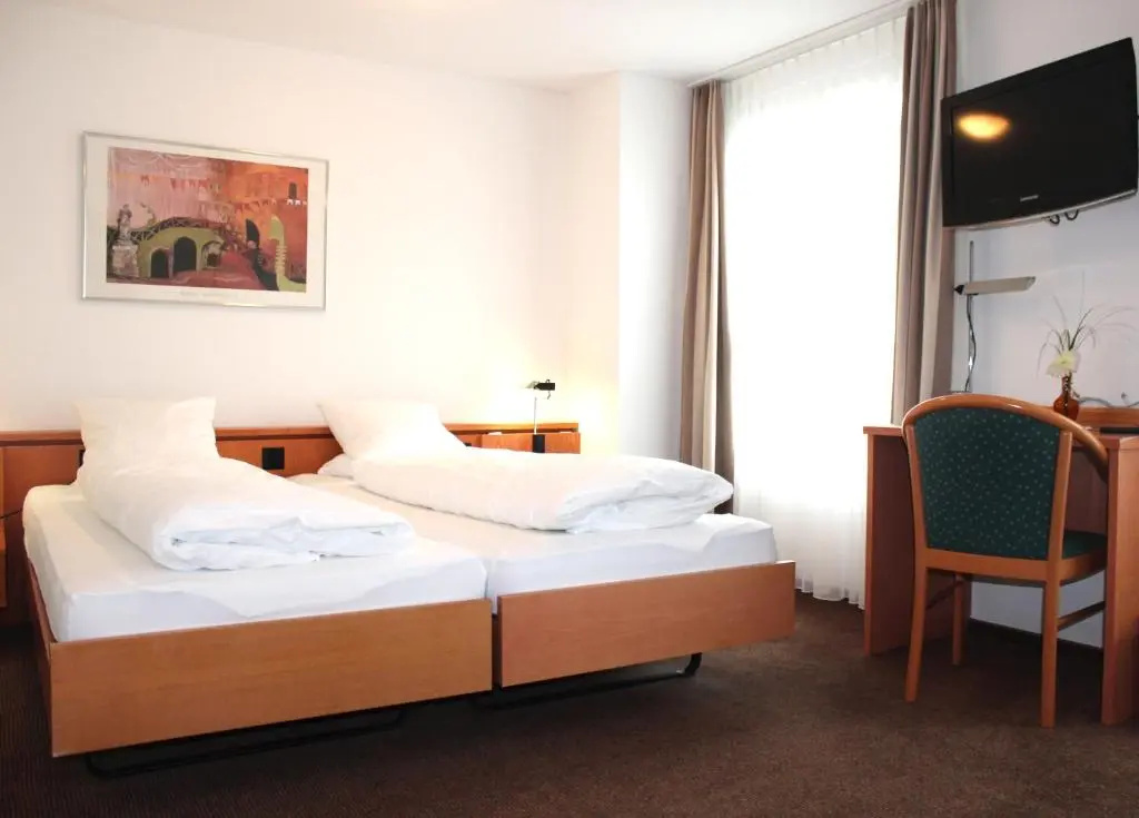 TOP Hotel Freihof Unteraegeri - Chambres